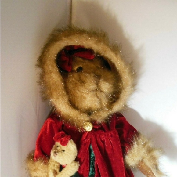 TENDER HEART COLLECTION JOINTED PLUSH STUFFED BEAR IN VELVET DRESS & COAT - Picture 5 of 5